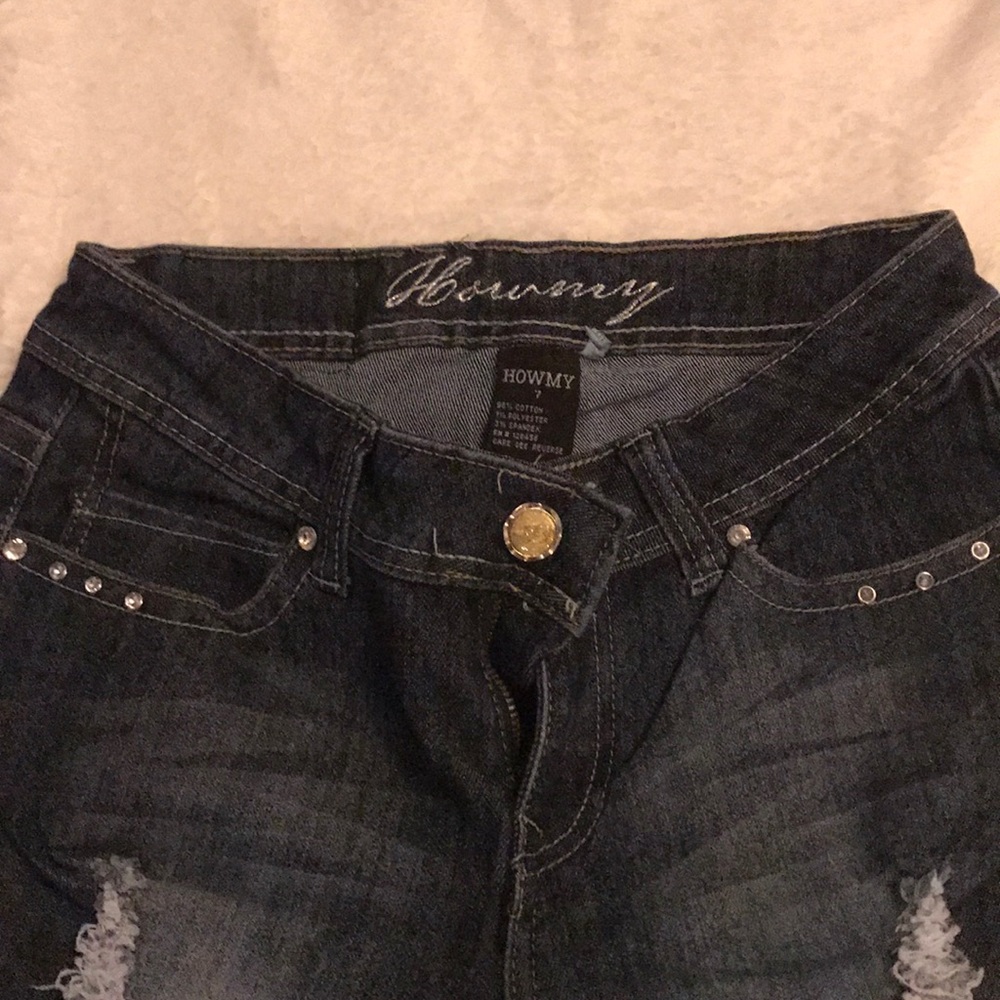 Howmy Jeans - Picture 4 of 5